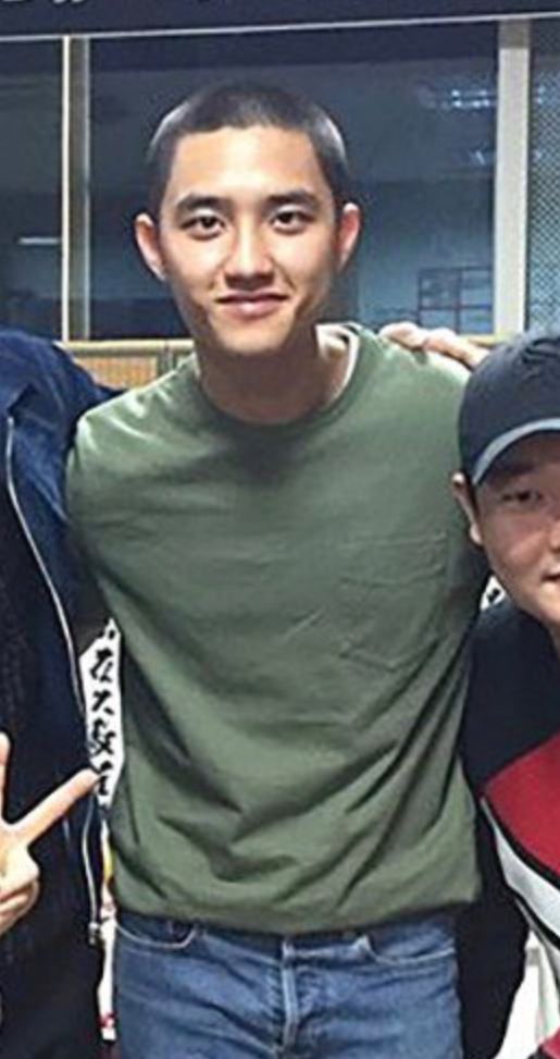 Is EXO's D.O Preparing For Military Service By Shaving His Head?